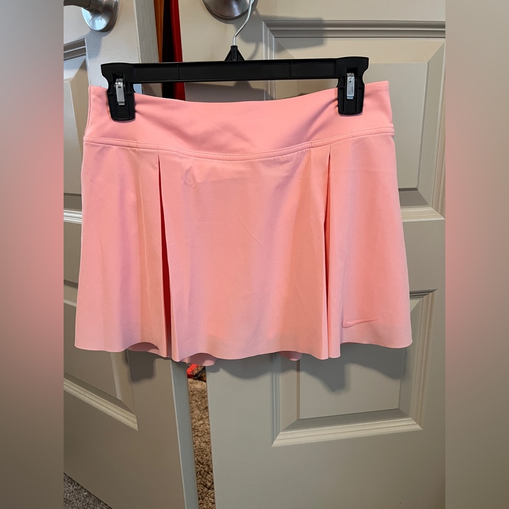 Nike Dri-fit Tennis Skirt. Women’s medium.